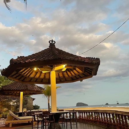 Pondok Bambu Resort - 5 Stars Padi Dive Centre จันดีดาซา ภายนอก รูปภาพ