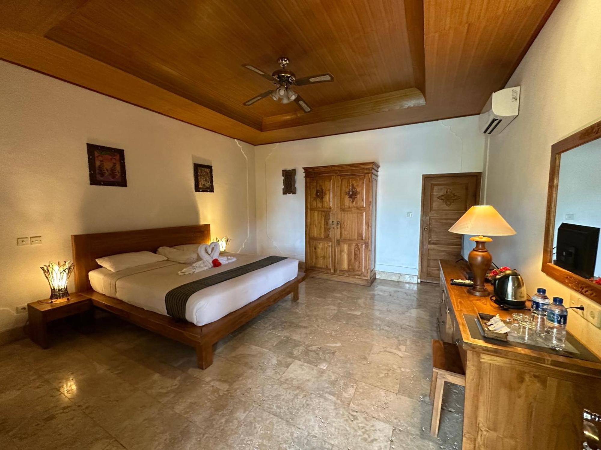 Pondok Bambu Resort - 5 Stars Padi Dive Centre จันดีดาซา ภายนอก รูปภาพ