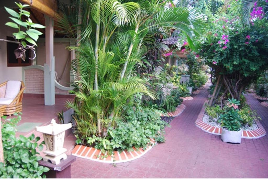Pondok Bambu Resort - 5 Stars Padi Dive Centre จันดีดาซา ภายนอก รูปภาพ